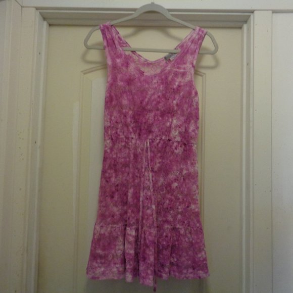 TRENDING LACEY EYELET LAVENDERS TYE DYE DRESS M - Picture 2 of 4